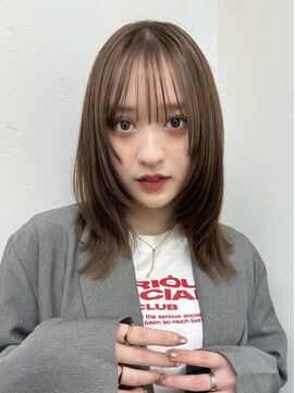 小顔に見せるヘア/オリーブグレー/ココアベージュ/レイヤー