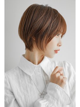 ニューヨークニューヨーク 阪急高槻店(NYNY) くびれショートボブシースルー前髪耳かけ30代40代透明感カラー