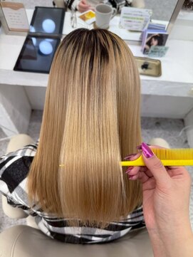 ロマーリ(LOMARLIE) ツヤ髪質改善20代30代40代ブリーチ毛複雑履歴くせ毛うねり