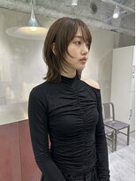 ジェムバイアルテフィーチェ(gem by artefice) ミディアム成人式髮型シルバーアッシュ髪型ショート40代髪型