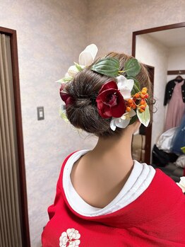 マジックスファクトリー(magics factory)の写真/特別な日のパーティースタイルへ!ブライダルヘアメイクの技術で心躍る体験を♪