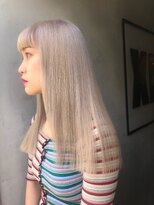 ジーナ(XENA)&nbsp;ホワイトブロンド