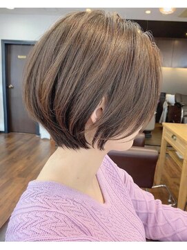 レイラバイアフロート 吉祥寺(Lila by afloat) 【畑中正敏】20代30代40代◎小顔丸みくびれショート、ボブ