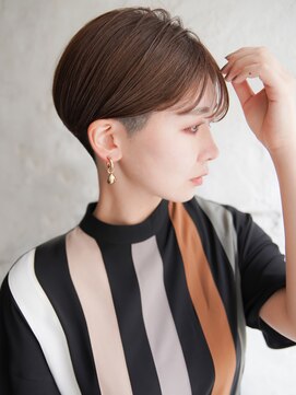 カライング(ing) 大人可愛い20代30代40代黒髪前下がりショートボブ丸みショート◎