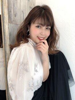 本格ヘアケアと癒しを求める大人女性に…。美しい髪へと導いてくれる上質サロン。ワンランク上の自分へ☆