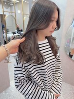 ロンド レア 天神大名店(Lond Le’a) ドレスヘア/ショコラアッシュ/ヘルシースタイル/インナーカラー