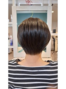 ウィス(WIS) ハンサムショート