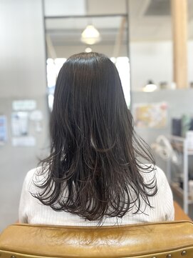 リラ(lilas) 20代30代40代50代大人可愛い☆柔らかレイヤースタイル☆
