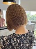 ハイトーンのぷつっとボブ☆
