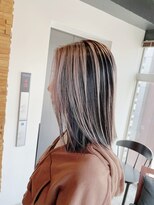 ラピス 横浜(Lapis)&nbsp;ミルクティーベージュシールエクステハイライトブリーチカラー