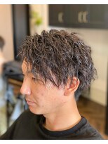 グラマラス(glamorous)&nbsp;ツイストピンパーマ