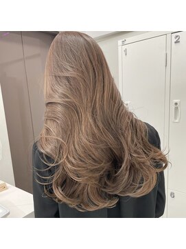 アディション 新宿(ADITION) 【韓国】艶感ハイライトミルクティーグレージュレイヤーカット