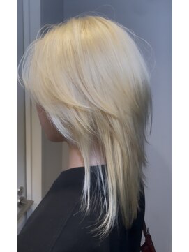 ザ ドット(THE DOT) ホワイトブロンド