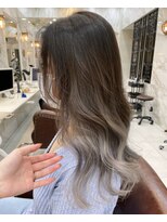 ティンク 大船(Tink)&nbsp;グラデーションカラー