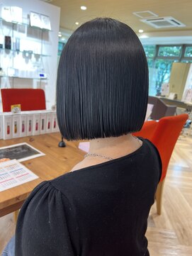 ファースト 仙台店(first) 重めぱつっとボブ