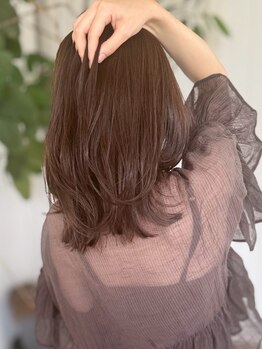 白髪染めに抵抗がある/白髪が気になり始めた方必見★艶×透明感上質カラーで"白髪染めに見えない"仕上がり