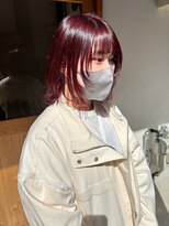 ルルズ(LULUS)&nbsp;京都駅レイヤーカットレイヤーボブワインレッドピンクラベンダー