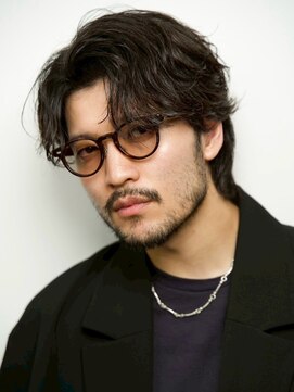 ルーシー 名古屋栄(LUCEY) センターパートニュアンスパーマフェザーパーマ波巻きパーマ