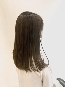 リア(Li'a by neolive) オリーブベージュ 30 貝塚