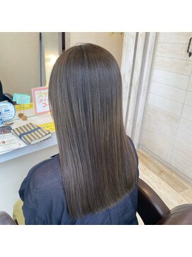 クレン 真嘉比店(Cre'ne) ベージュカラー