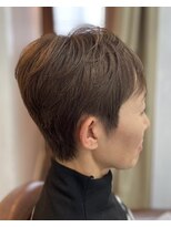 エルアホノホノ(Elua Hono Hono) スタイリッシュなベリーショート