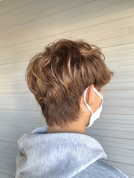 リリー(Lily) マッシュパーマ