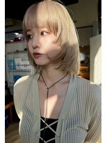 チル(Chill)&nbsp;chill/ホワイトベージュ×姫カット