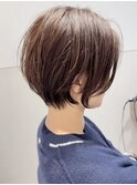 丸み束感ショートボブふんわり耳かけ前髪長め