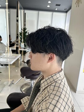 フィッツ(Fits) 刈り上げマッシュ