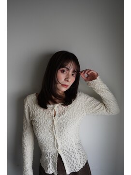 フラミューム 上野(flammeum) 顔周りレイヤースタイル