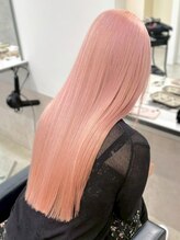 高級ケア剤使用☆使用ブリーチも多数用意♪お客様のお悩み髪質に合った薬剤をプロ目線で選びます♪