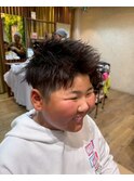 めっちゃ笑顔ショート1.30刈り上げセンターパート
