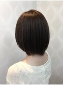 ショートボブ