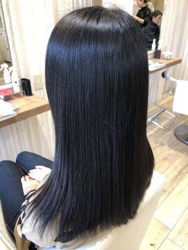 シースアクシア(X axia) ロング 縮毛矯正