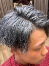 ヘアーアンドリラックス 十日市場店(hair & relax y-21) ハイトーンシルバー