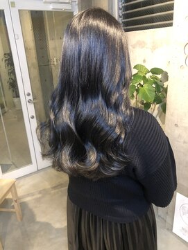 ニティー(Ngiti) 暗髪 ヨシンモリ