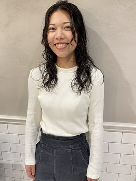 フェンヘアーアイス 中目黒(Fen.hair ici) うるツヤヘルシースタイルヘルシーウェーブスタイルモテ髪