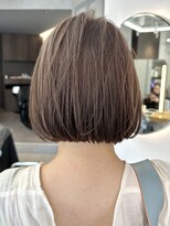 ルネ 北千住(Renee) ミルクティベージュ　ヌナボブ　切りっぱなしボブ　ブラウン