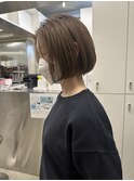 ミニボブ×マロンベージュ