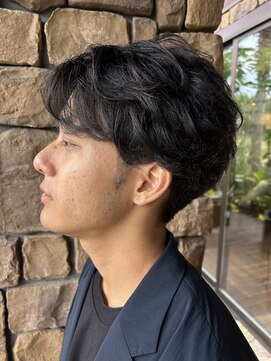 美容室 ルチア ハワイ(Luccica HAWAII) 【luccicaＨＡＷＡＩＩ/村田翔】パーマ風センターパート