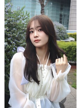 ラモードイワイインターナショナル(La Mode IWAI international) 【小野 style】韓国風シースルーバング　ロングレイヤースタイル