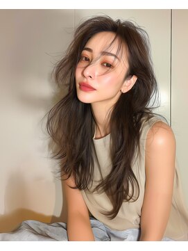 ラベストクズハ(LOVEST KUZUHA) ロングレイヤー/レイヤーカット/韓国風ヘア/ハッシュカット