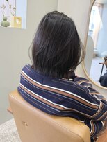 イム(yim) 切りっぱなしボブ×ニュアンスレイヤー