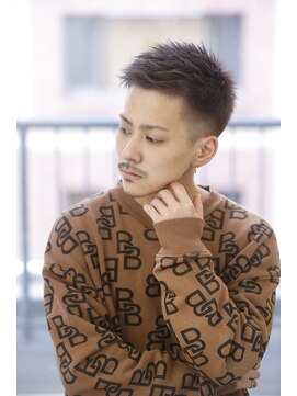 ララルーモ(LaＬaｒＯomo) 【ワイルドアップバング】×【フェードツーブロックボウズ】