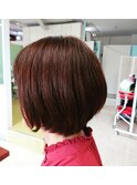 ショートボブ