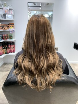 エムスラッシュ 本牧(M.SLASH) M.SLASH本牧/ハイライトカラー/wカラー/ミルクティベージュ