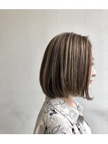 ペネロープ(Penelope)&nbsp;［新宿］ボブ/ハイライト/クリアベージュ　担当　夕島