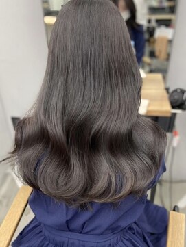 フォンズ(FONS) 小顔見せ韓国ヘア くびれヘア ツヤカラー 顔まわりカット 艶