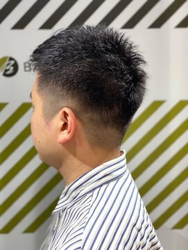 バーバーバー 四谷(BARBER-BAR) 大人の刈り上げスタイル