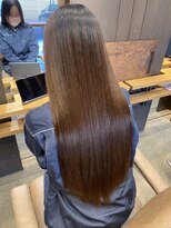 エル バイ ロンド 関(elle by Lond)&nbsp;[elle by lond]栗原　瑠世　さらさら滑らか美髪 U